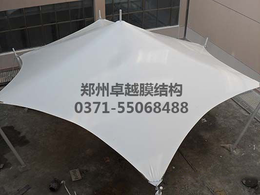 與膜結構相配合的結構形式有哪些？